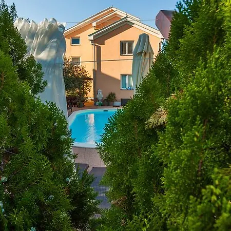 Penzion Julian 3*