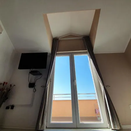 Julian 3* Задар