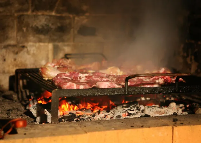 בית הארחה Julian