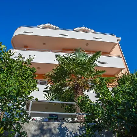 Pensjonat Julian Zadar