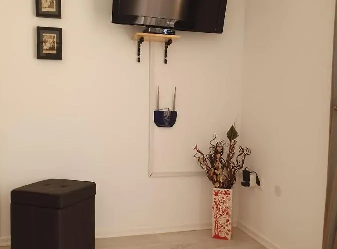 Guest house Julian 3*